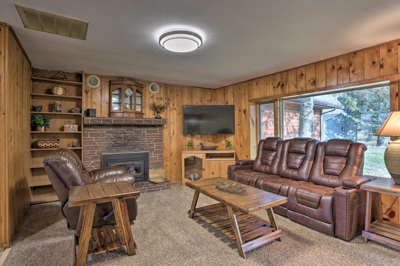 Rustic Spearfish Cabin On 12-Acre Trout Farm Dış mekan fotoğraf